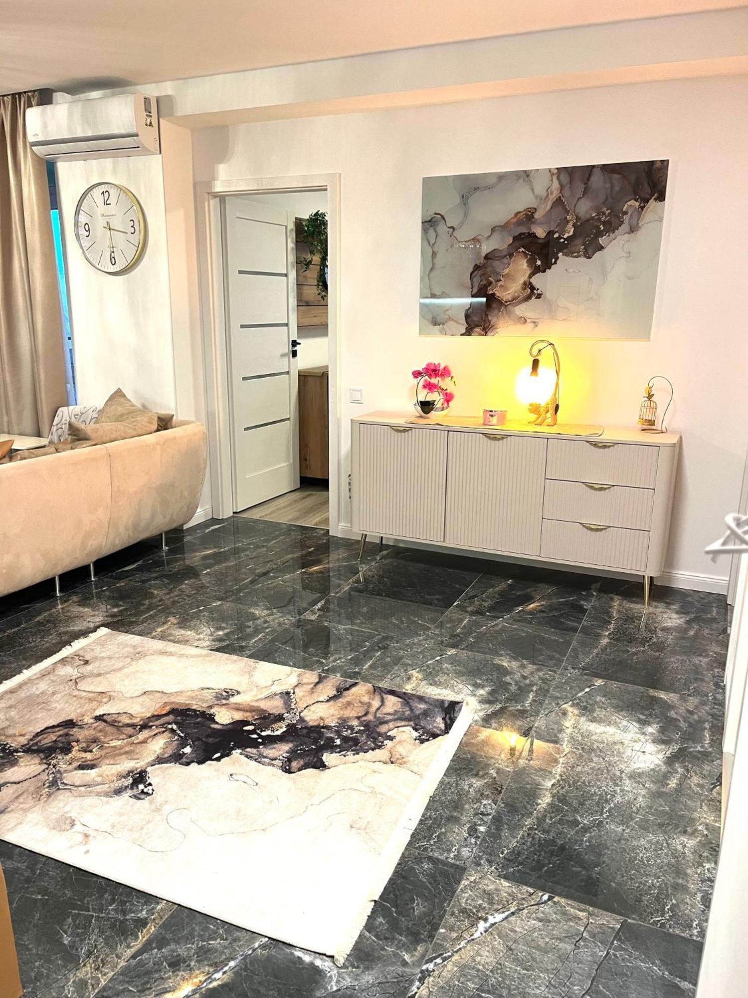 Violet Superior Apartment Nyiregyhaza